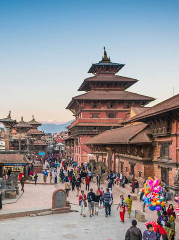 Kathmandu Valley Guide: Temples, Markets & Culture